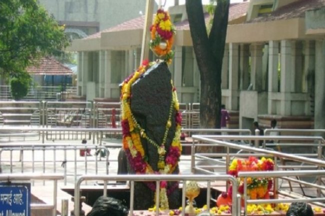 श्री शनिदेव शिंगणापुर