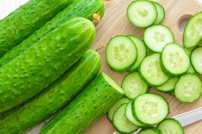 खीरा ककड़ी के 10 फायदे, जिन्हें जानने के बाद आप इसके बिना रह नहीं पाएंगे